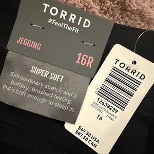 NWT Torrid Super Soft Black Jegging